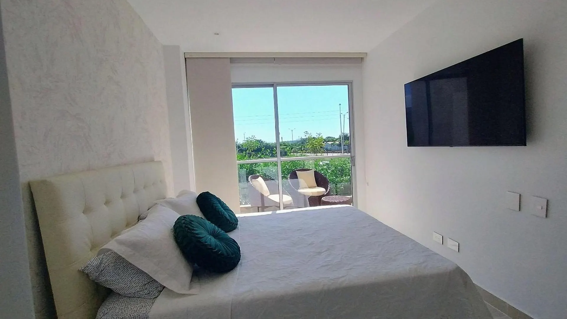 Apartamento Con Jacuzzi En Baia Kristal Cartagena Colombia