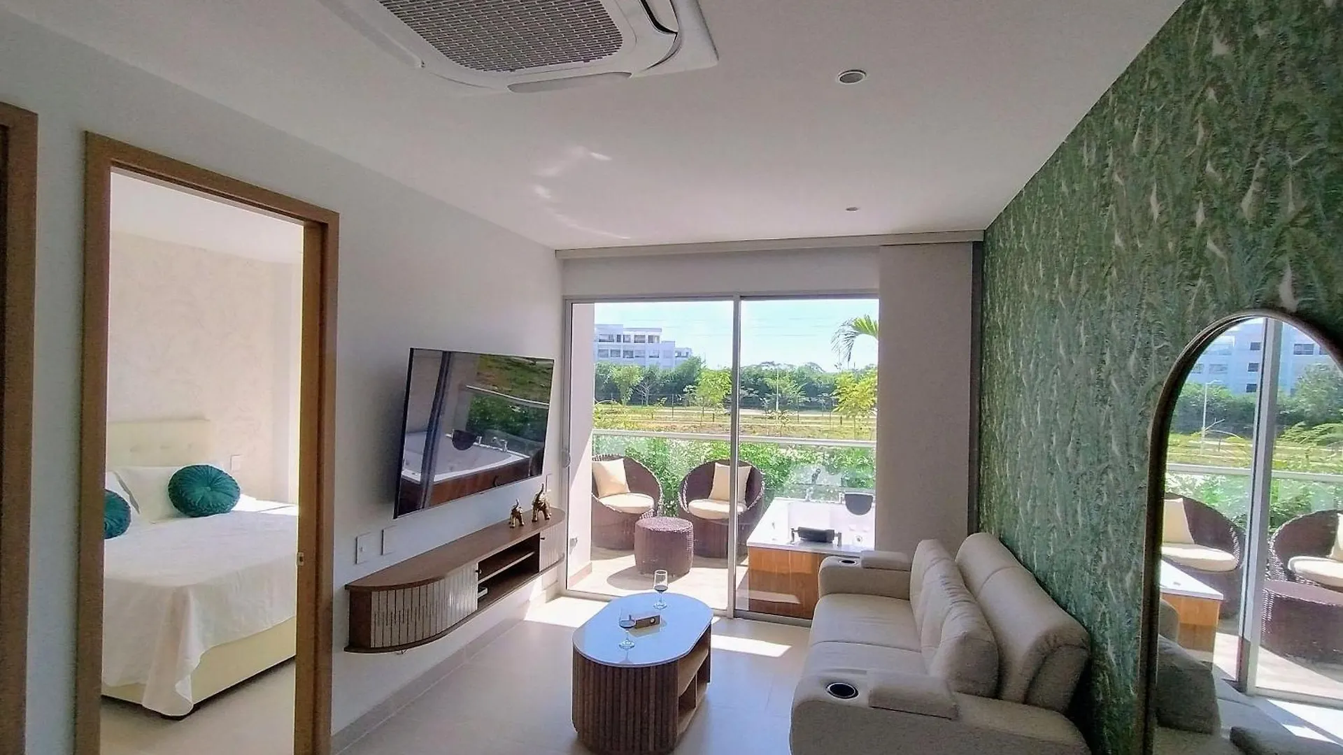 Apartamento Con Jacuzzi En Baia Kristal Cartagena Lejlighed